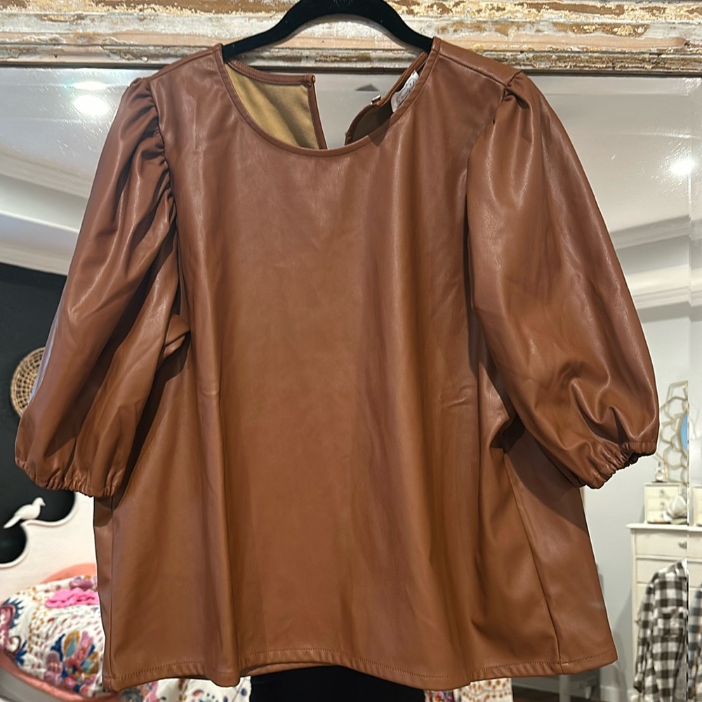 Mud Pie Brown Puff Sleeve Top